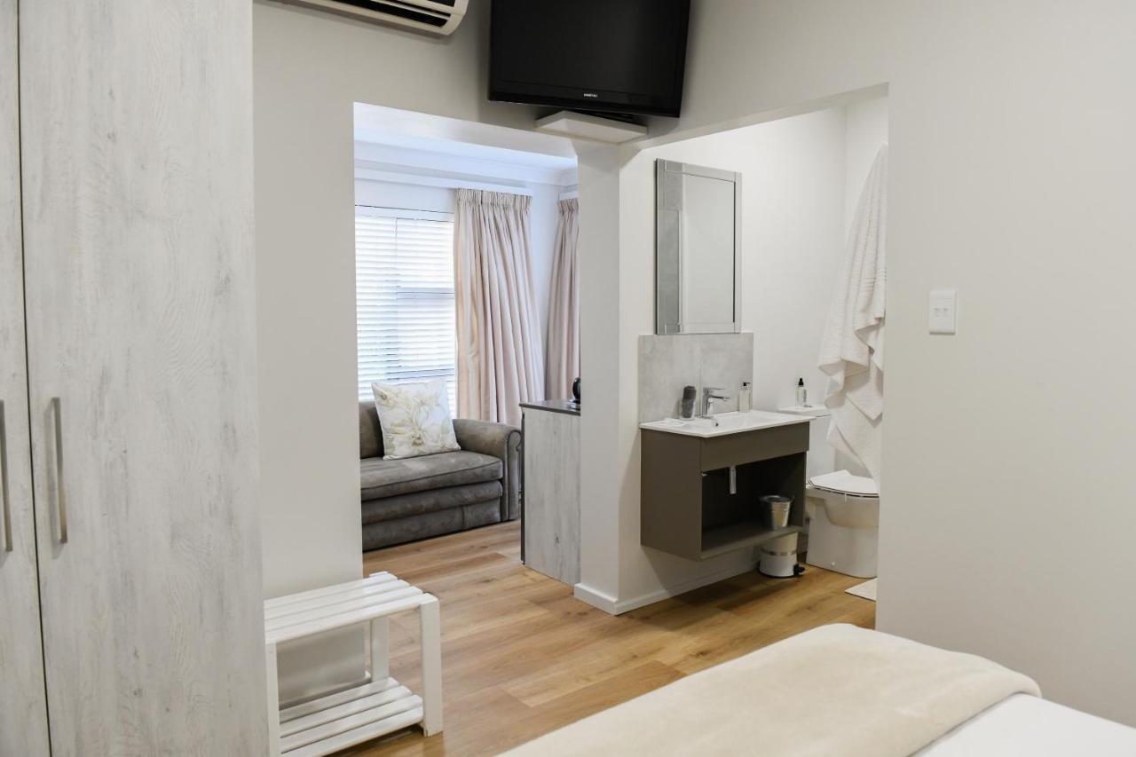 Four Palms Accommodation Durbanville Εξωτερικό φωτογραφία
