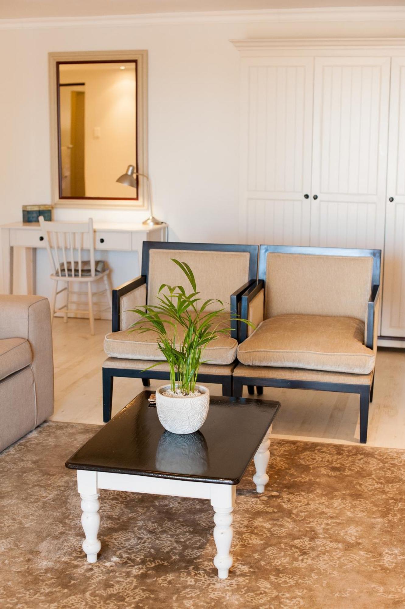 Four Palms Accommodation Durbanville Εξωτερικό φωτογραφία